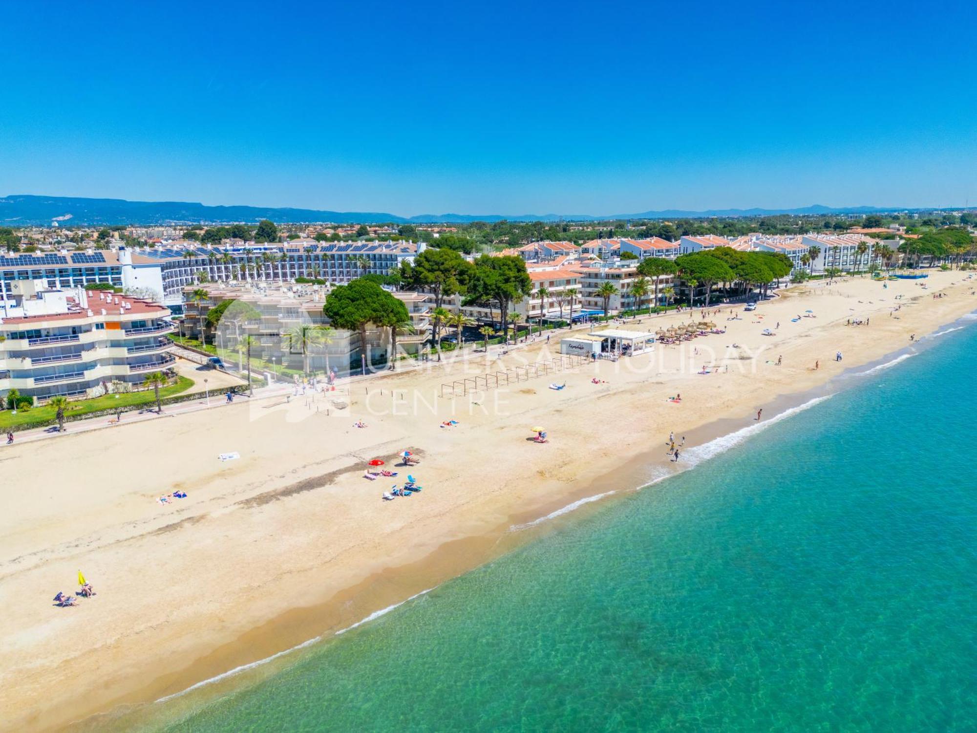 Uhc Dms Family Apartments Cambrils Exterior foto