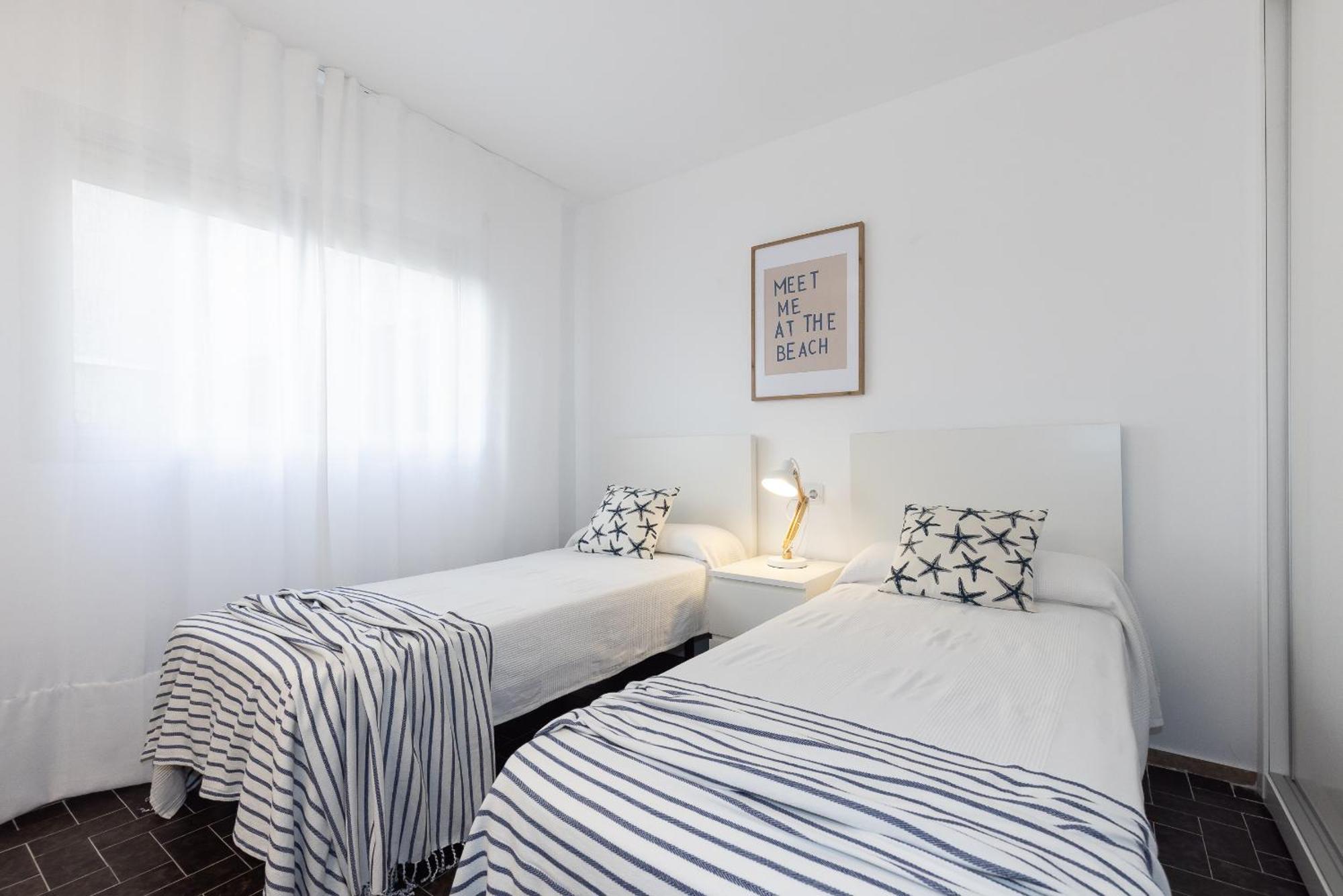 Uhc Dms Family Apartments Cambrils Exterior foto