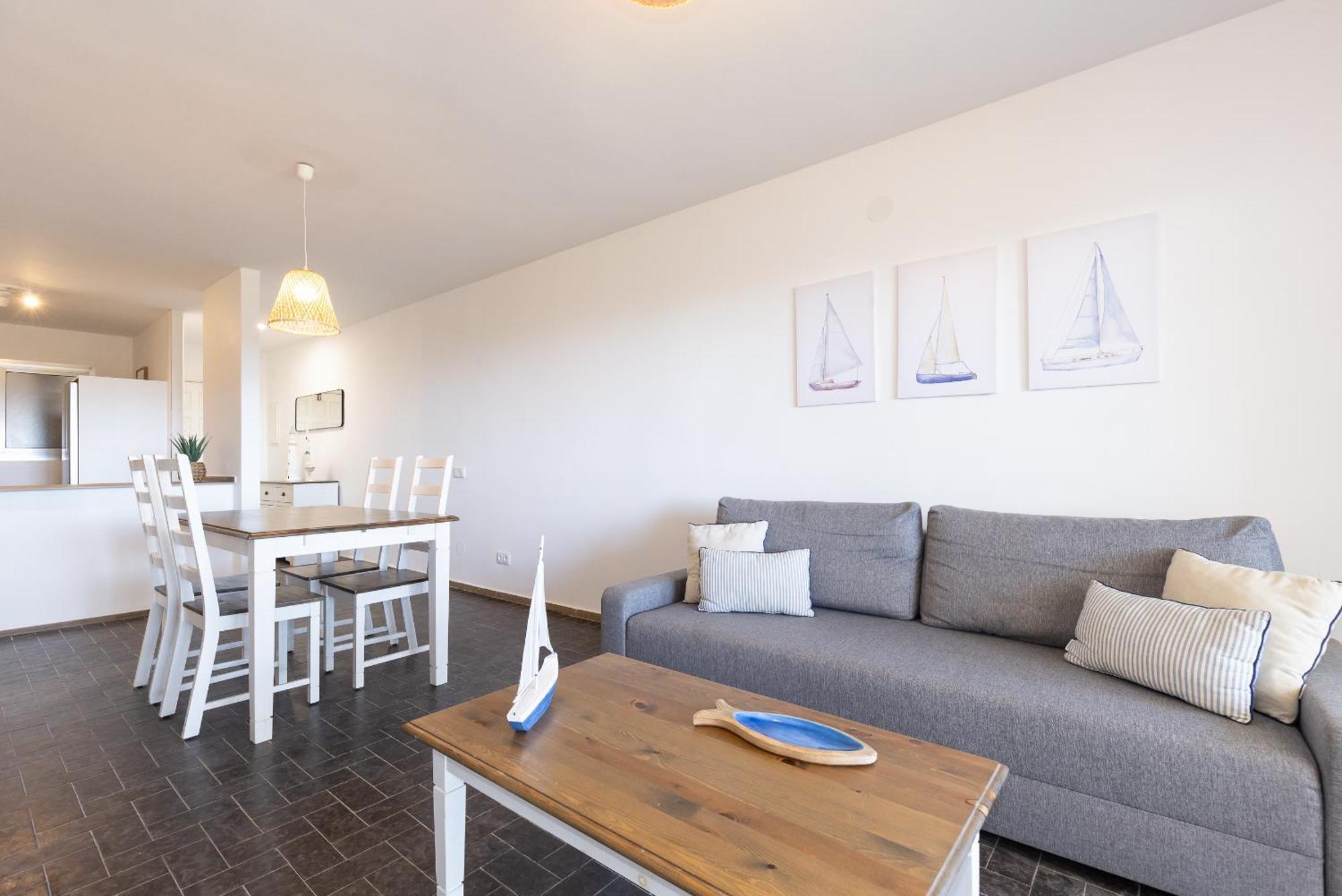 Uhc Dms Family Apartments Cambrils Habitación foto