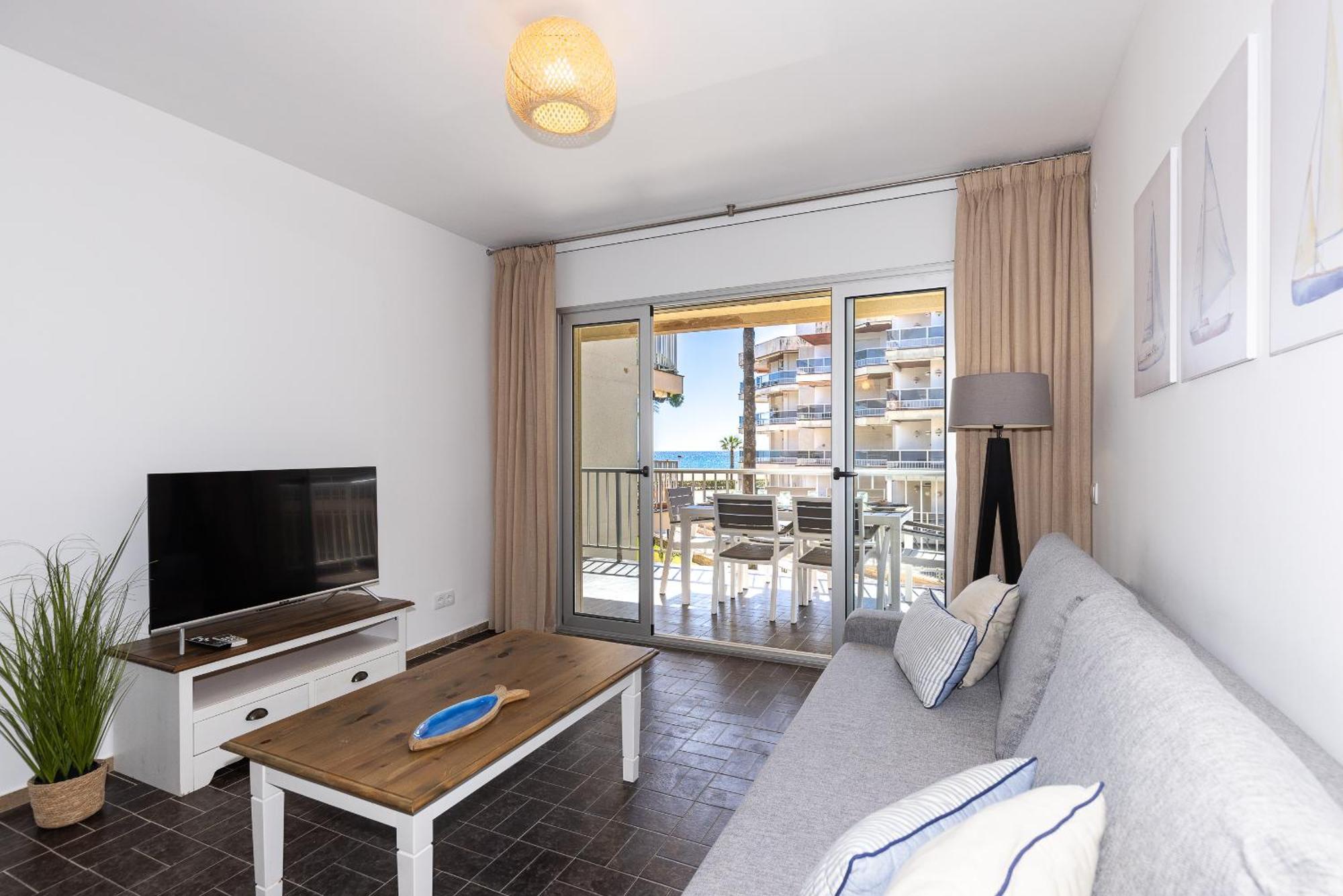 Uhc Dms Family Apartments Cambrils Habitación foto